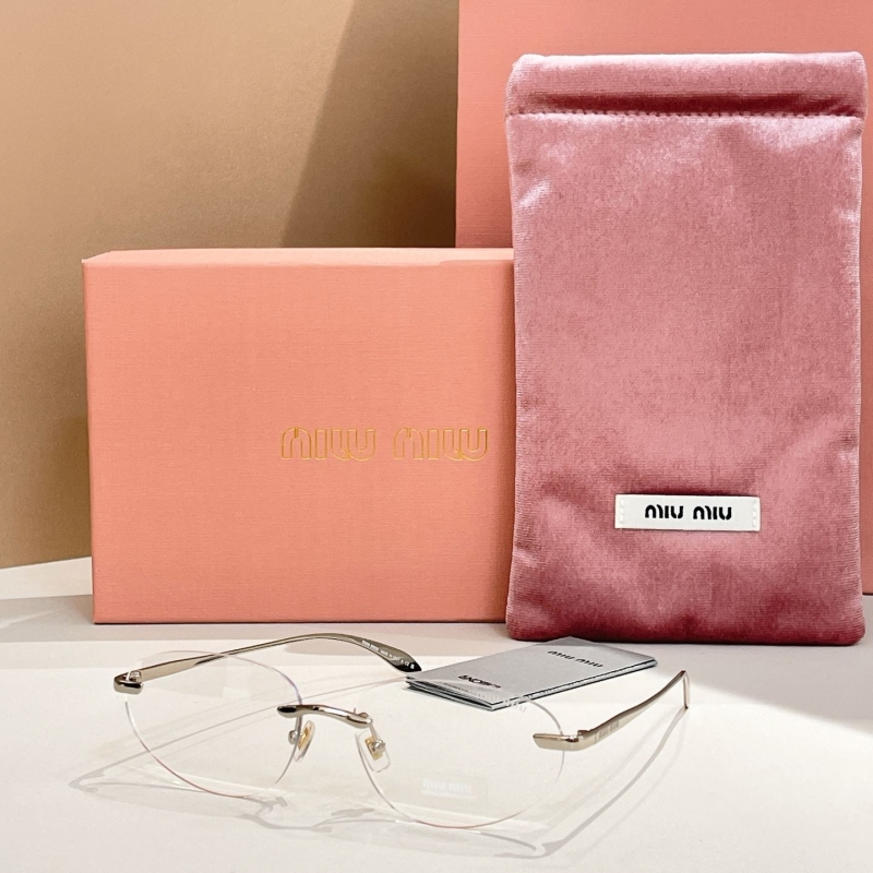 MIU MIU